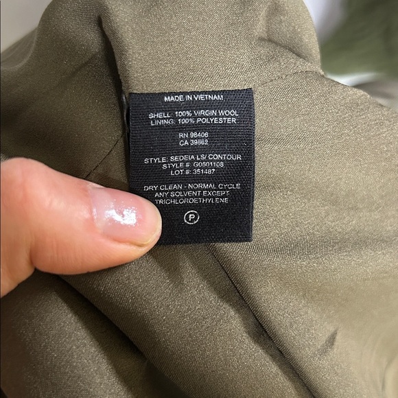 Theory Green blazer - Picture 4 of 4